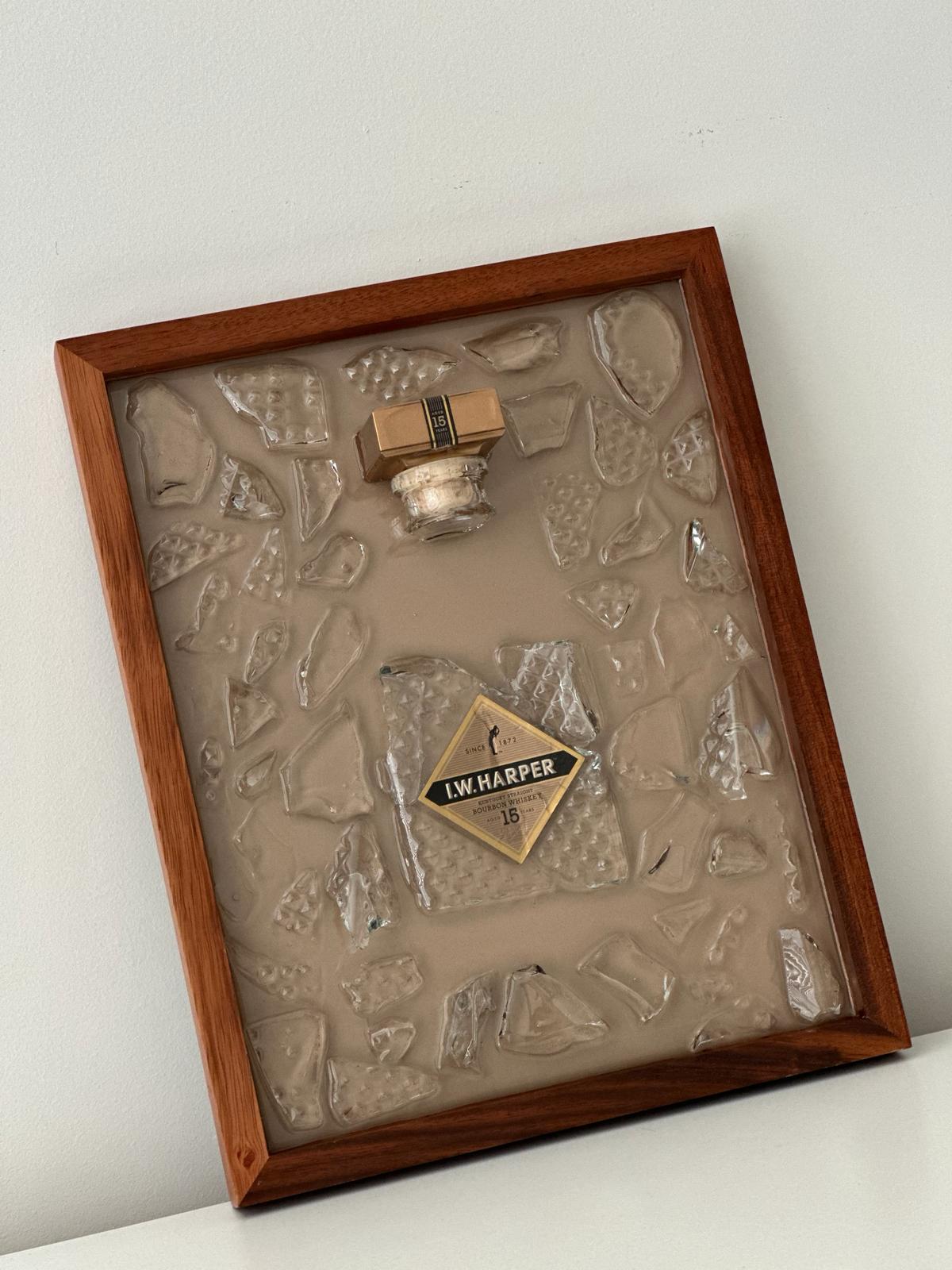 Art Luxury Bottle in frame - I.W. Harper