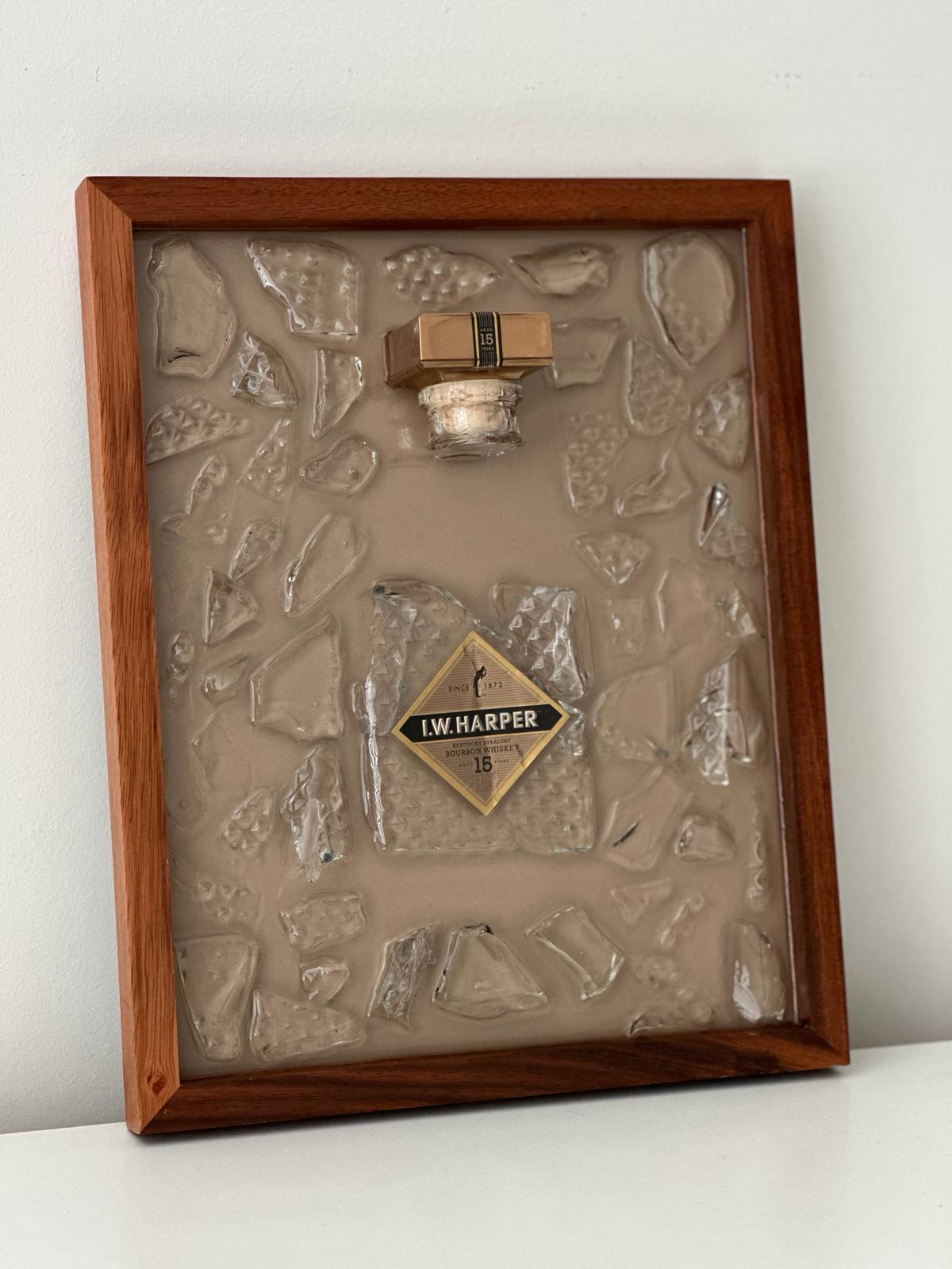 Art Luxury Bottle in frame - I.W. Harper